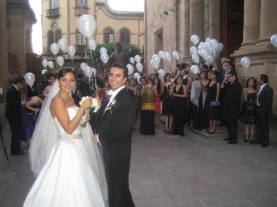 Keywords: Boda, Claustro, Leon